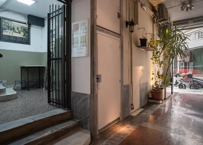 Polytimon, An Athenian Neoclassical Apartment
