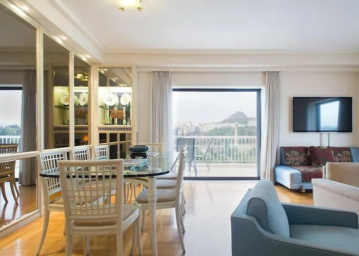 Alexander'S Penthouse